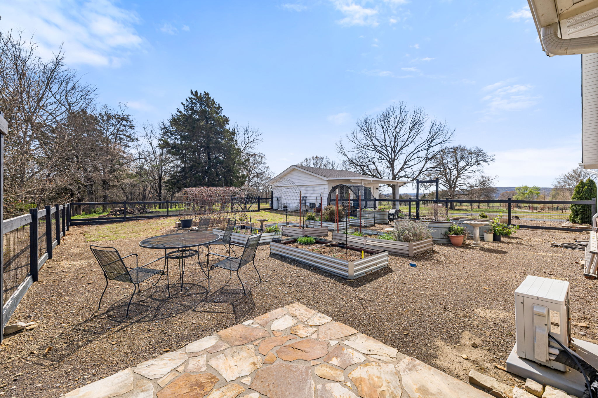 Waldron Arkasnas realtor near me to sell my home and land1